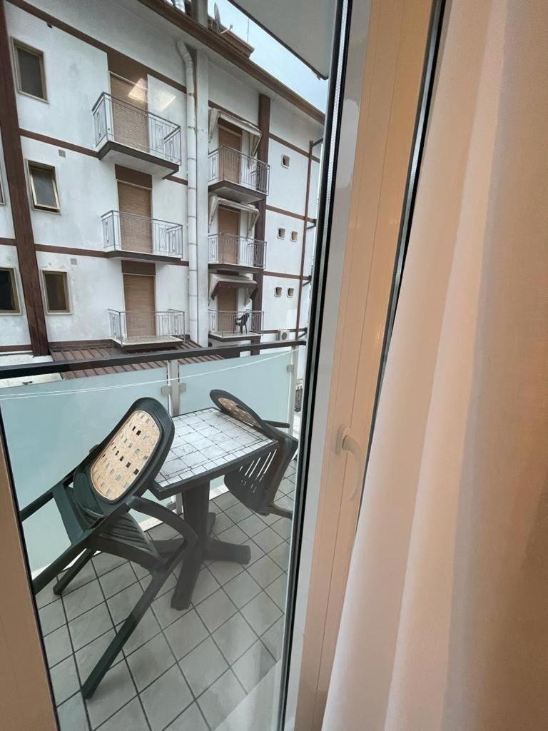 Hotel & Aparthotel Carinthia S Jesolo Extérieur photo