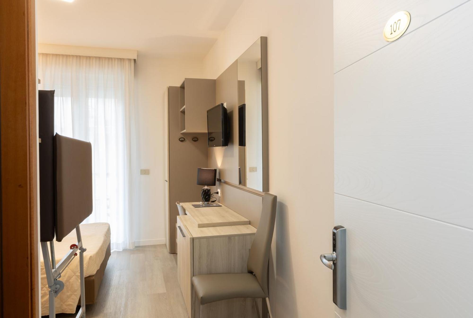 Hotel & Aparthotel Carinthia S Jesolo Extérieur photo