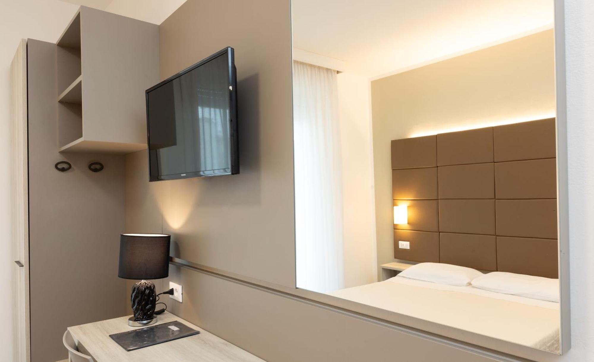 Hotel & Aparthotel Carinthia S Jesolo Extérieur photo
